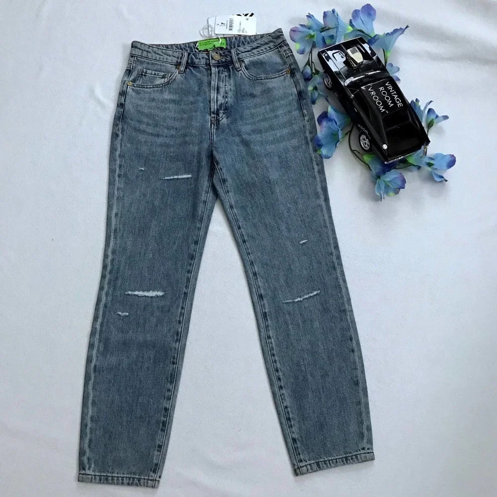 Free People Sandrine Rose NWT Medium Wash Distressed Jeans Women 27 - Picture 2 of 10